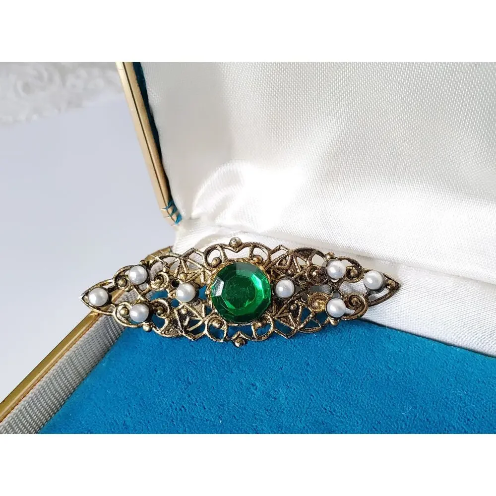 Vintage Art Deco Filigree Green Stone and Pearl Brooch